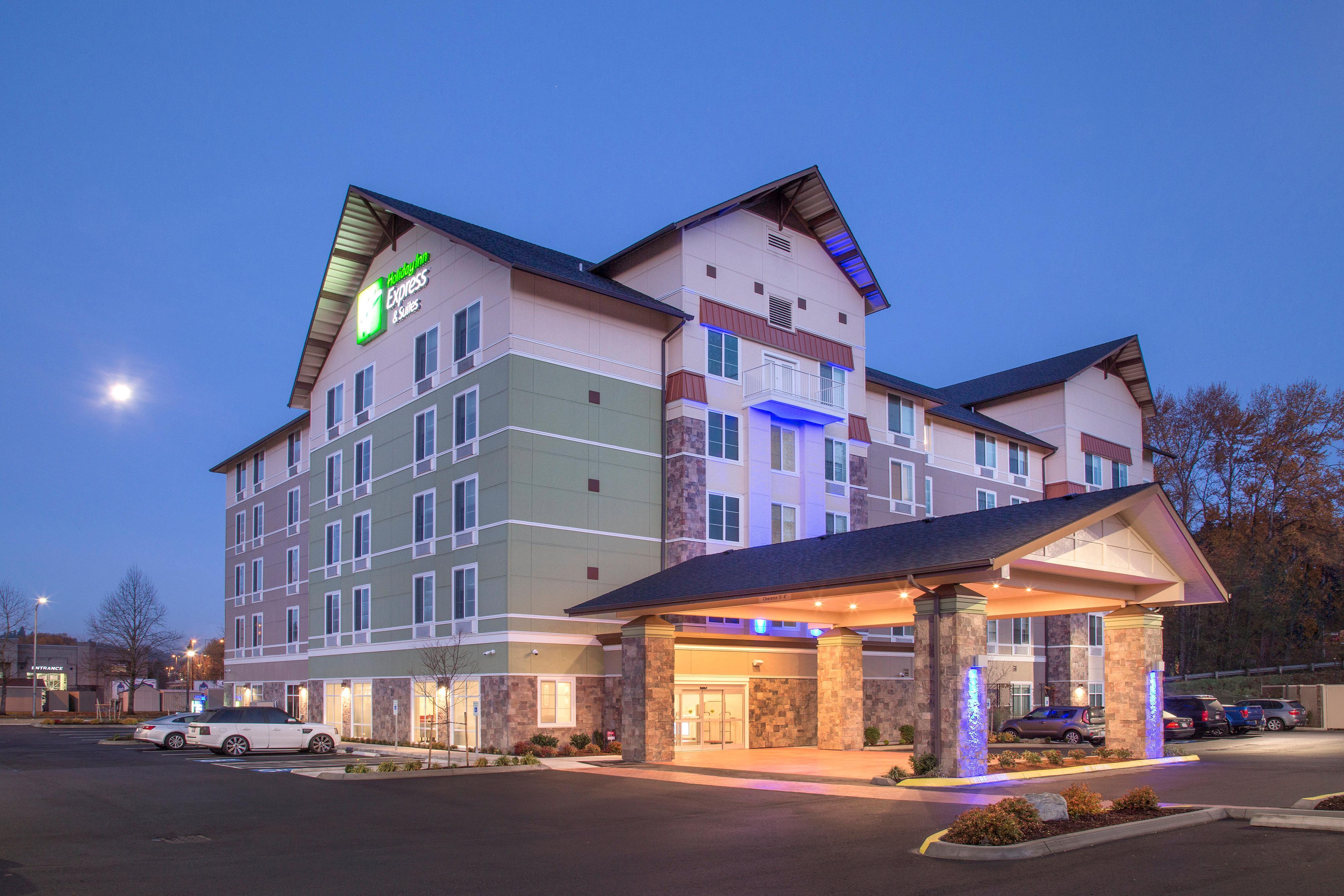 Holiday Inn Express & Suites - Seattle South - Tukwila By Ihg Екстериор снимка